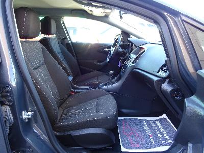 Opel Astra 1,6 CDTi,100kW,serv.kn,klima,tažné.z