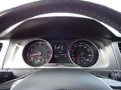 Volkswagen Golf 1,2 TSI,63kW,Po servise,serv.kn,klima,ESP