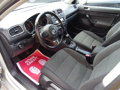Volkswagen Golf 1,4 TSI,90kW,serv.k,Po servise