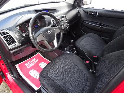 Hyundai i20 1,2 i,63kW,1majČR,serv.kn,klim 