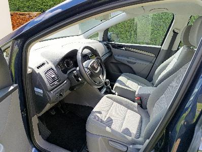 SEAT Alhambra 2.0 TDI, 6-st manuál, tažné, 2 sady kol