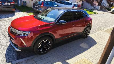 Prodám OPEL Mokka Automat Ultimate 1.2 TURBO (96kW/130k) AT8 max. výbava Ultimate + Tažné