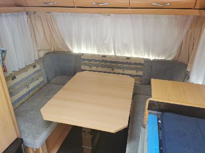 Karavan Chateau Sprint
