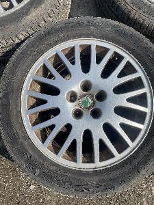 Alu kola R16 na Škoda Octavia 1