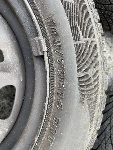 Na Škoda Fabia celoroční pneu 165/70 R14