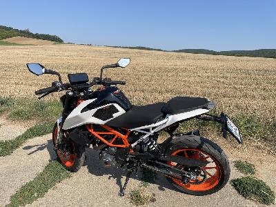 KTM 390 Duke rok 2018 najeto 18500 km