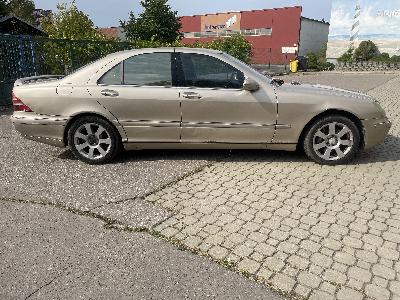 Mercedes-Benz S400