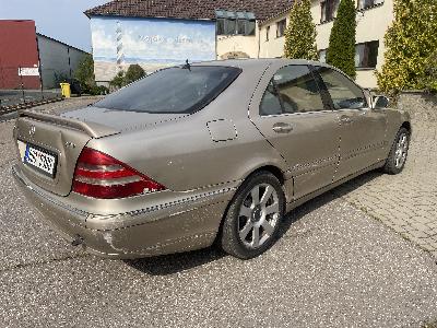 Mercedes-Benz S400