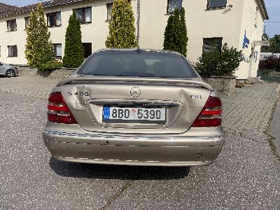 Mercedes-Benz S400