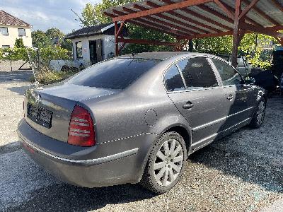 Náhradní díly Škoda Superb 2,5 120 kW