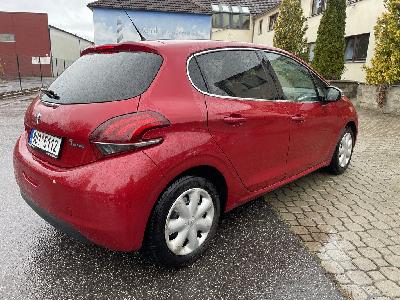 Prodám Peugeot 208 1,2 benzín 81kW