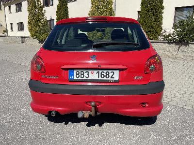 Prodám Peugeot 206 rok 2007, první majitel, najeto 124400 km