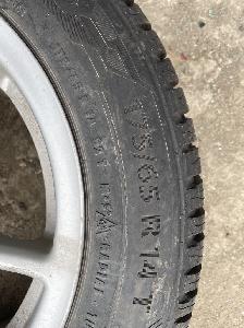 Alu kola i s pneu na Toyota Yaris 175/66 R14 