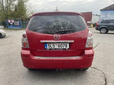 Prodám Toyota Corola Verso 2,2 Diesel 130kW, sedm míst