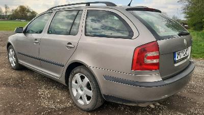 Škoda Octavia Combi 2.majitel Servis kniha