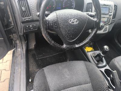 Hyundai i30 1.4 16V Comfort