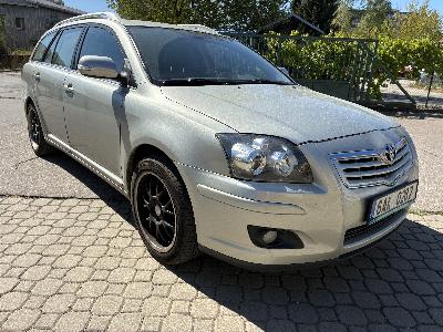 Prodám Toyota Avensis kombi 2.0D  93kW