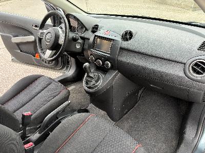 Prodám Mazda 2 1.3i 62kW TK 7/2028