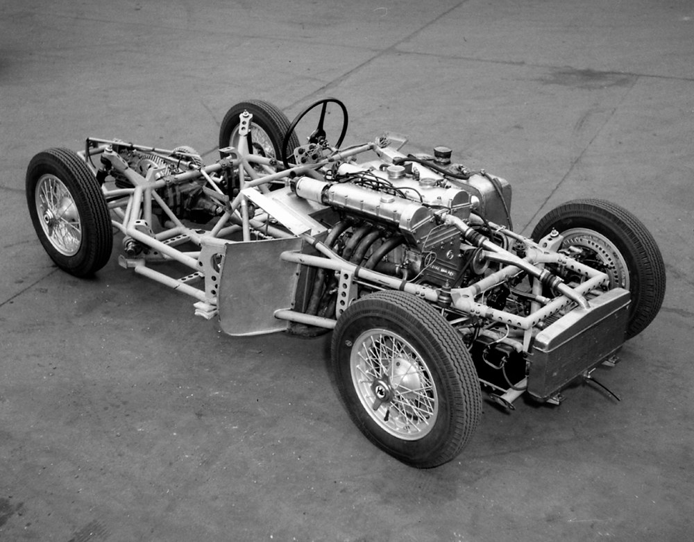Škoda 1100 OHC (1. díl) – Laminátový expres