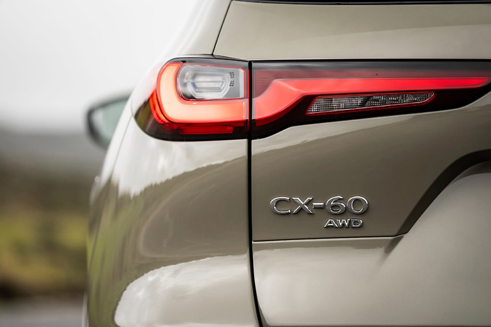 Mazda CX-60 2025 – Co oko nevidí…