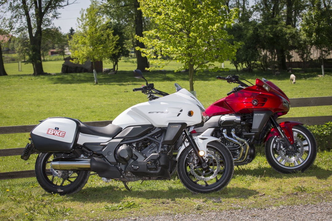 TEST: Honda CTX 1300 a CTX 700 TEST: Honda CTX 1300 a CTX 700
