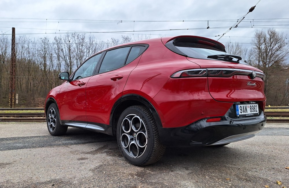 Alfa Romeo Tonale Ti – Kompaktní osobnost