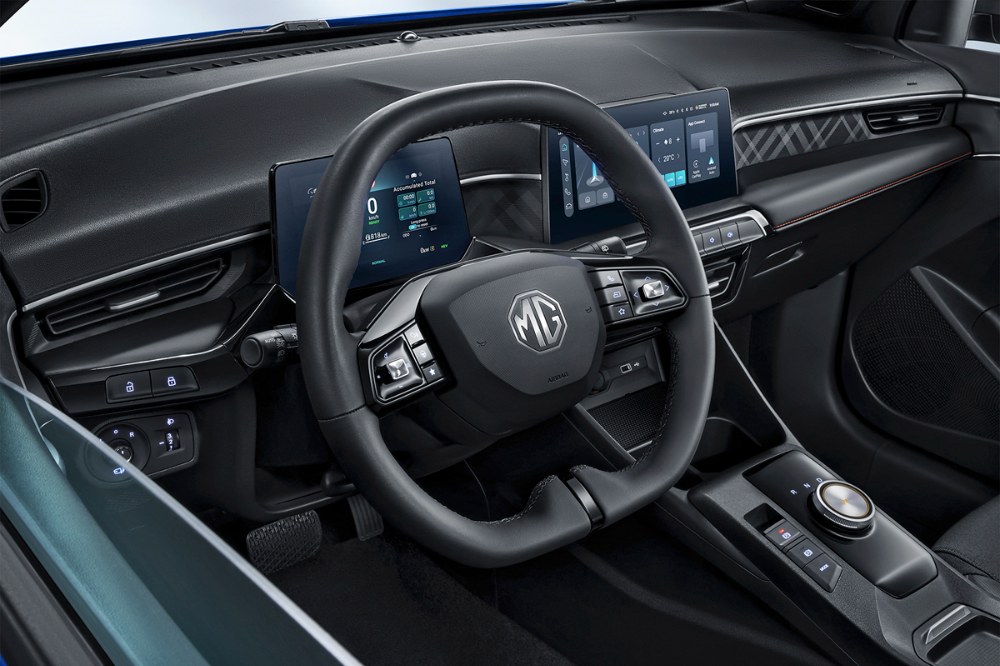 MG 3 Hybrid+ – Překvapivý přístup